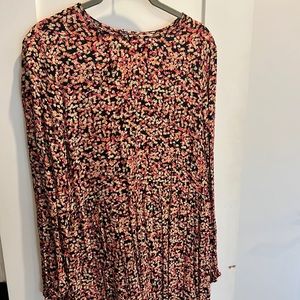 Gorgeous H&M midi floral dress size small